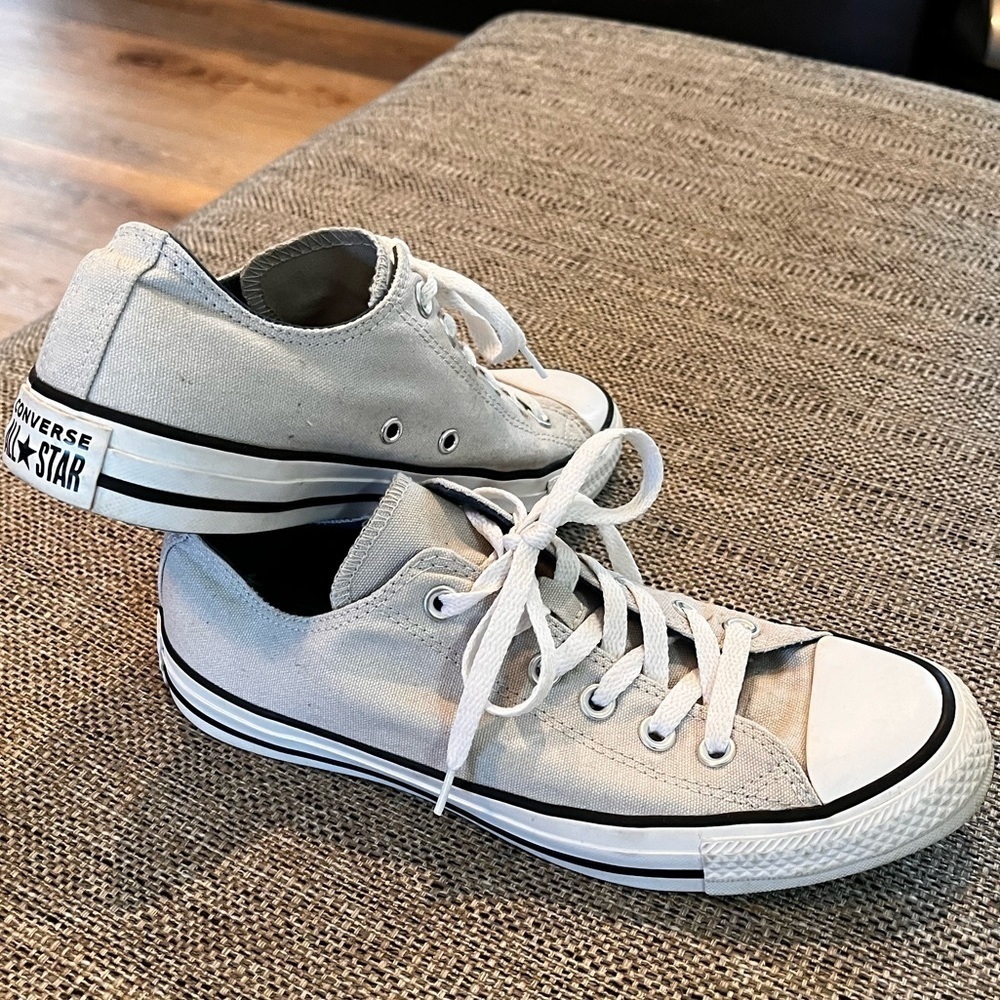 GRAY&WHITE Converse all star Chuck Taylor shoes size 8 double tongue EUC